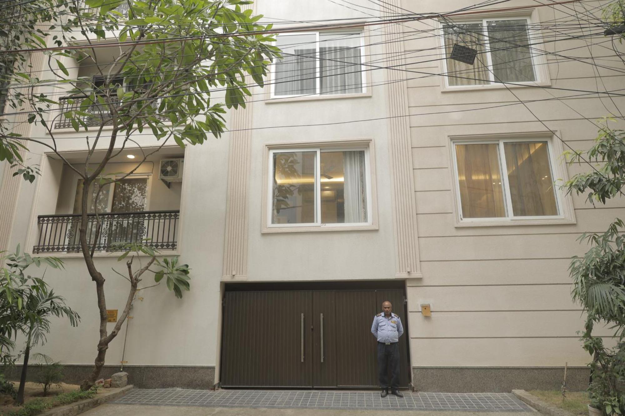 Bed and Breakfast Under My Roof Superio Nueva Delhi Exterior foto