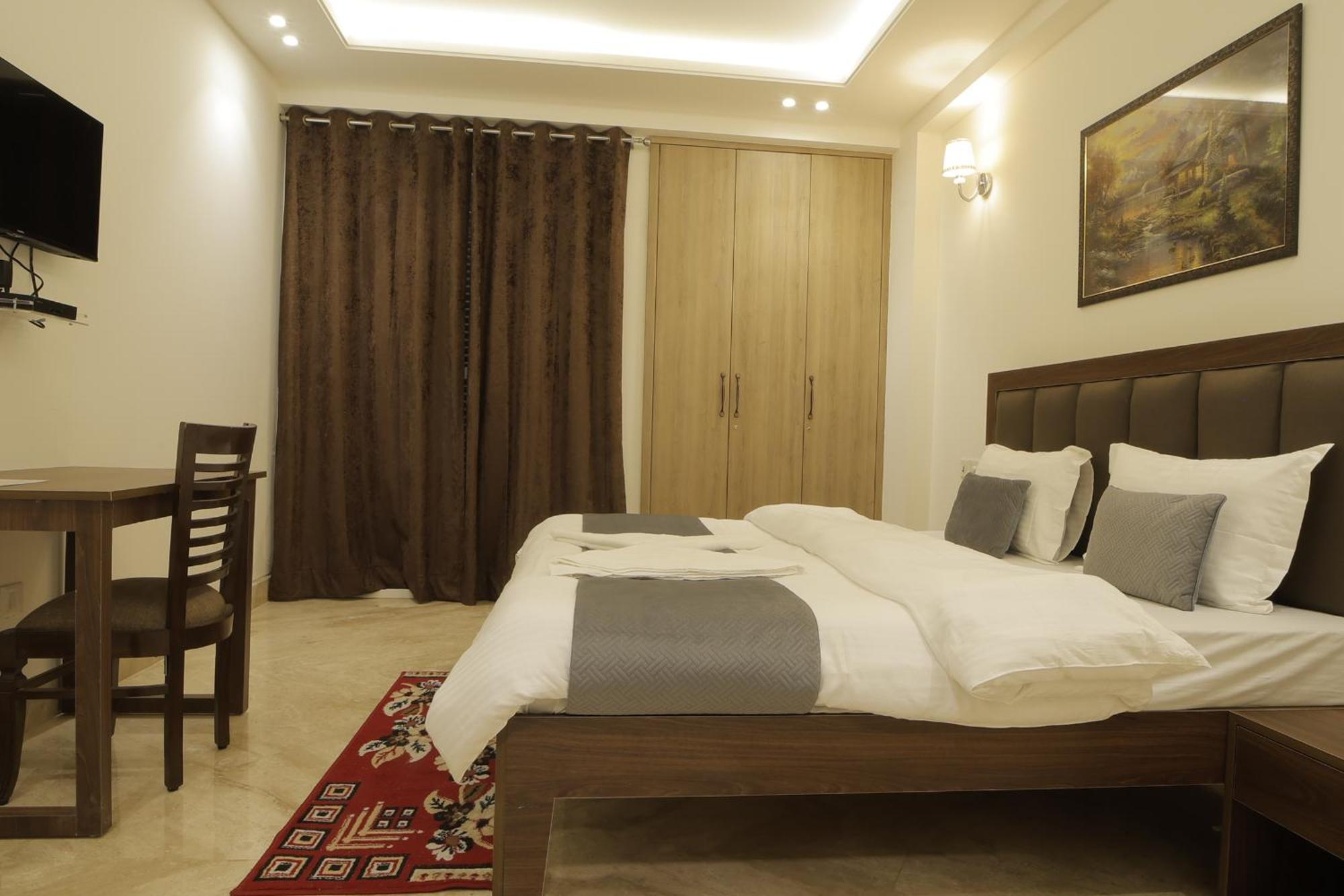 Bed and Breakfast Under My Roof Superio Nueva Delhi Exterior foto