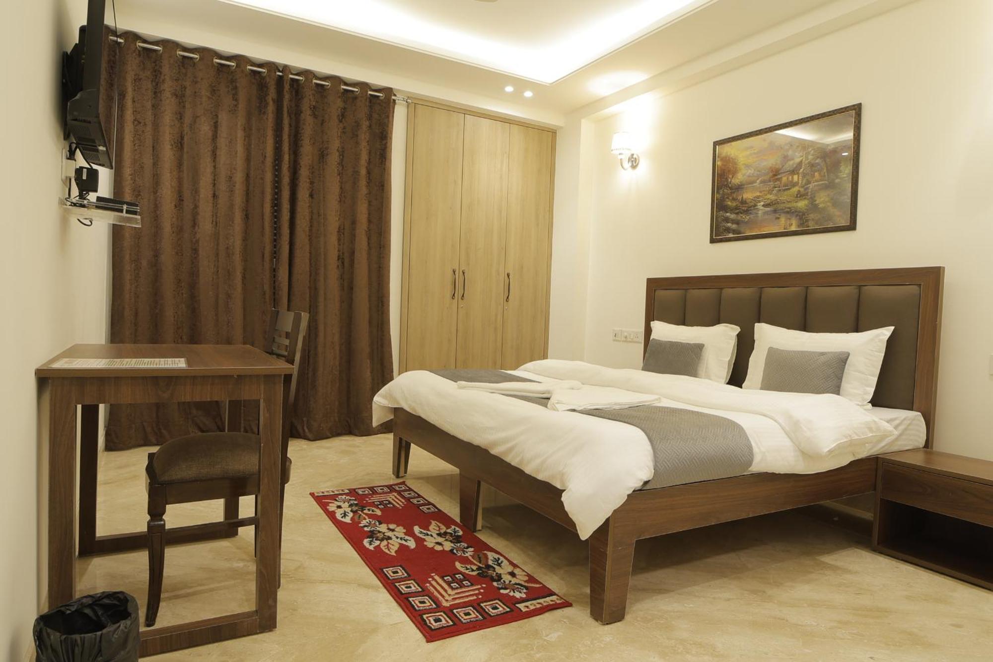 Bed and Breakfast Under My Roof Superio Nueva Delhi Exterior foto